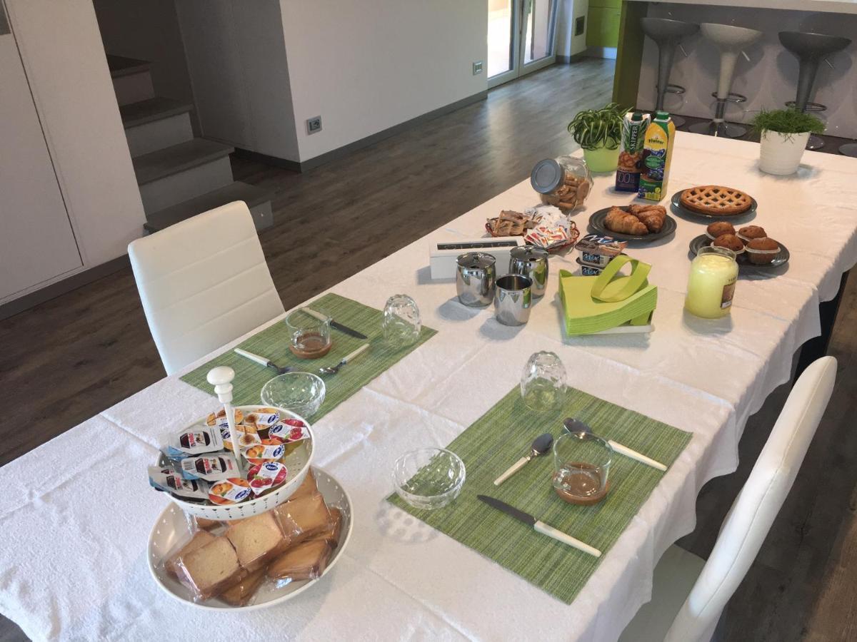 B&B Arcobaleno Longone al Segrino Zewnętrze zdjęcie